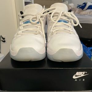 Air Jordan 11 Retro Low